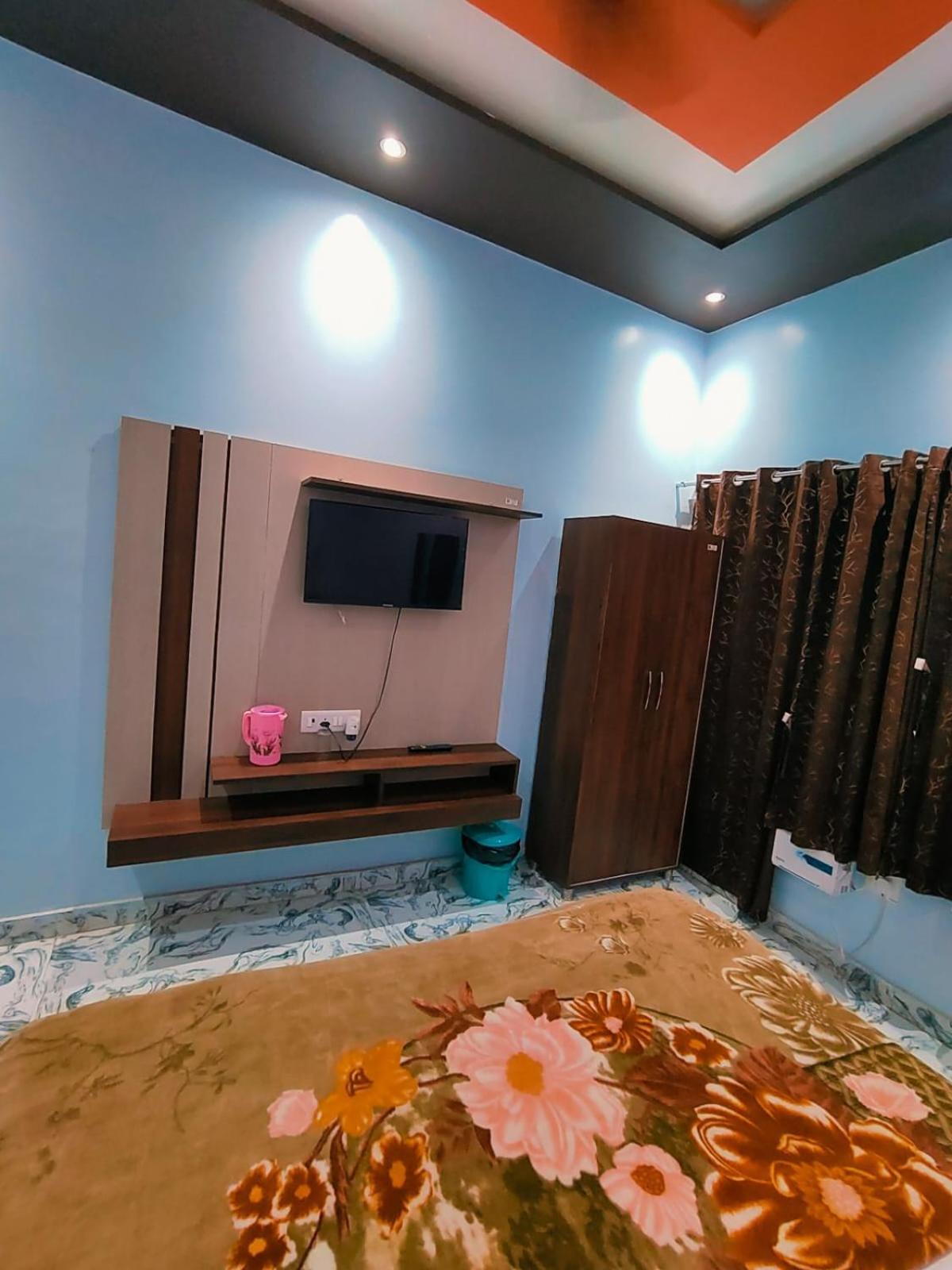 Kaka Guest House Ayodhya エクステリア 写真