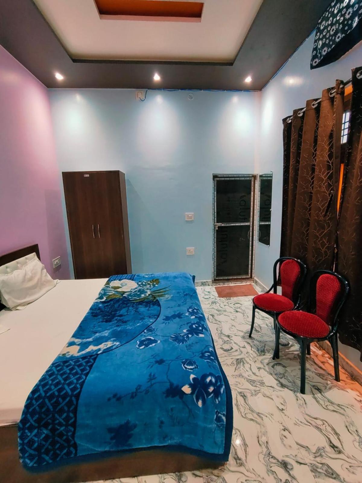 Kaka Guest House Ayodhya エクステリア 写真