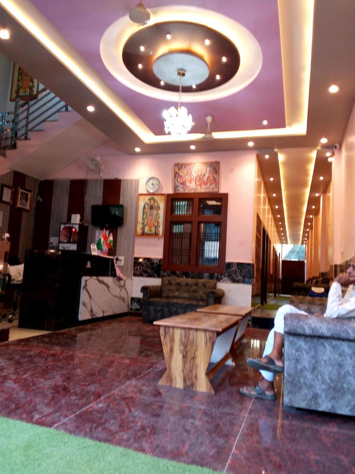 Kaka Guest House Ayodhya エクステリア 写真